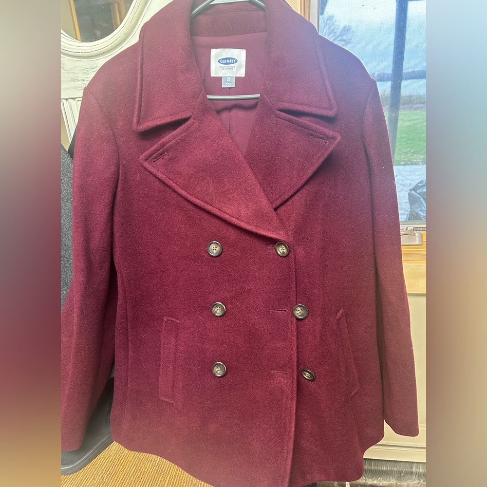 Old Navy Women's Wine Peacoat